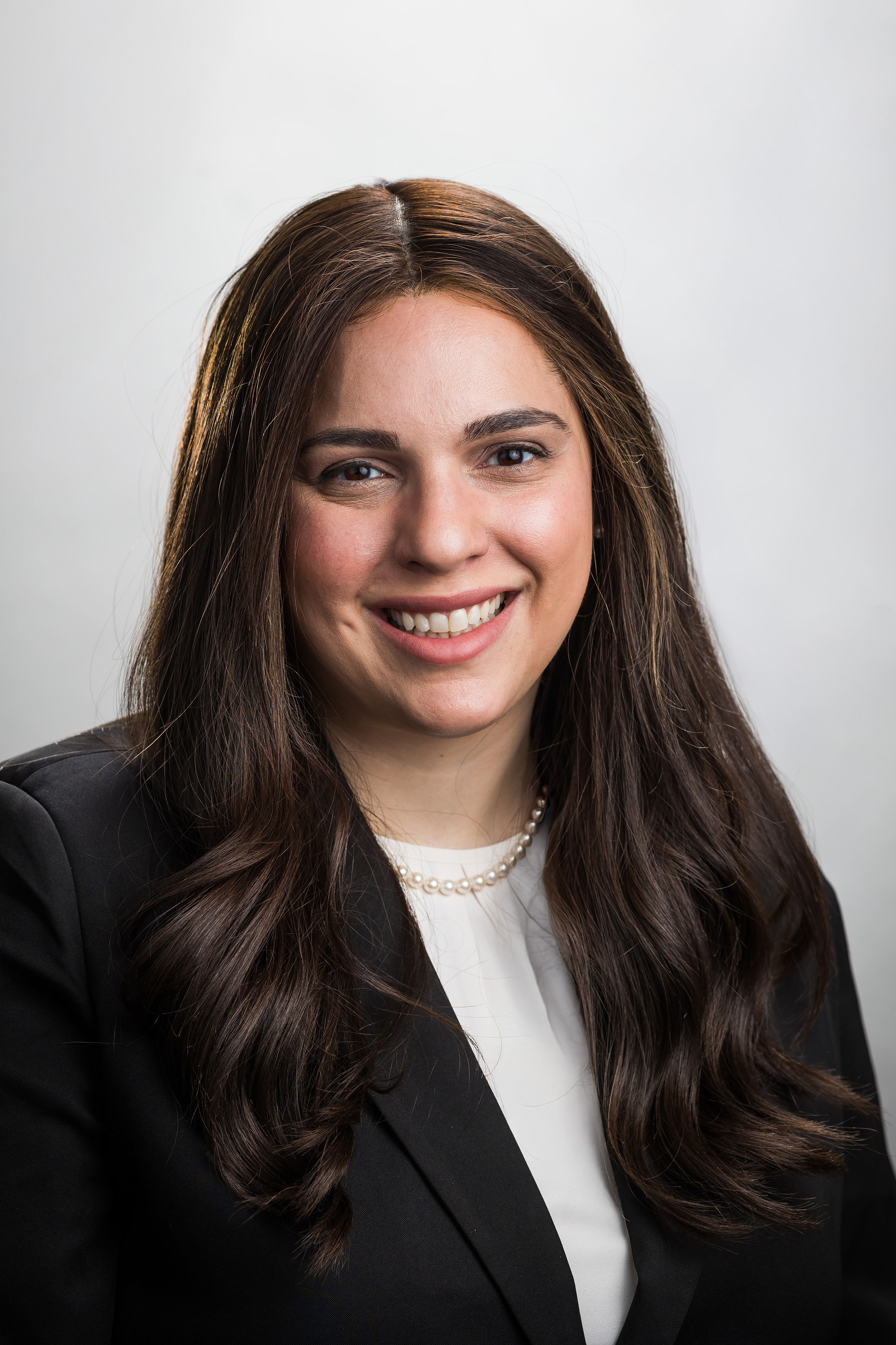 Headshot of Dr. Sara Zuckerman